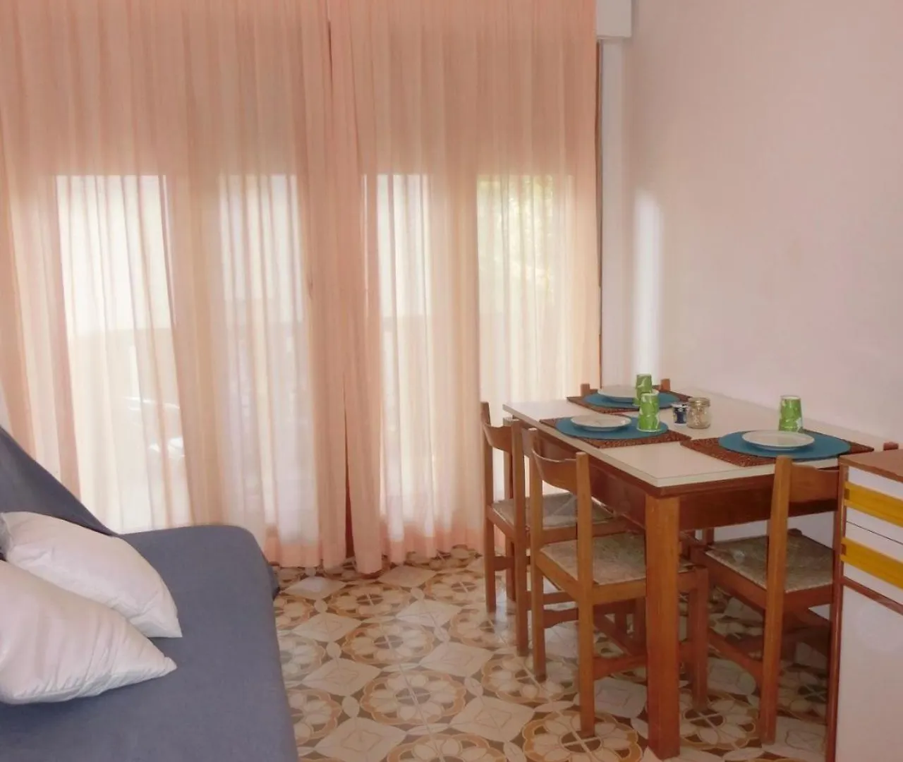 Splendid Flat With Terrace - Beahost Rentals Bibione Apartamento