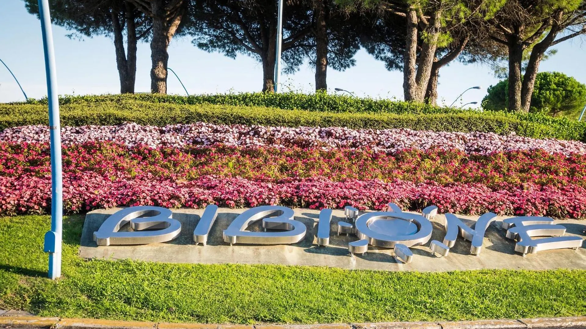 Splendid Flat With Terrace - Beahost Rentals Bibione Apartment